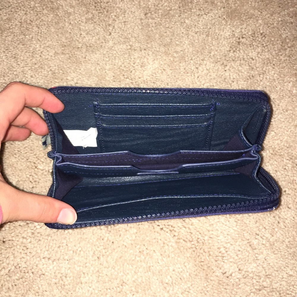 Wallet - Picture 2 of 2